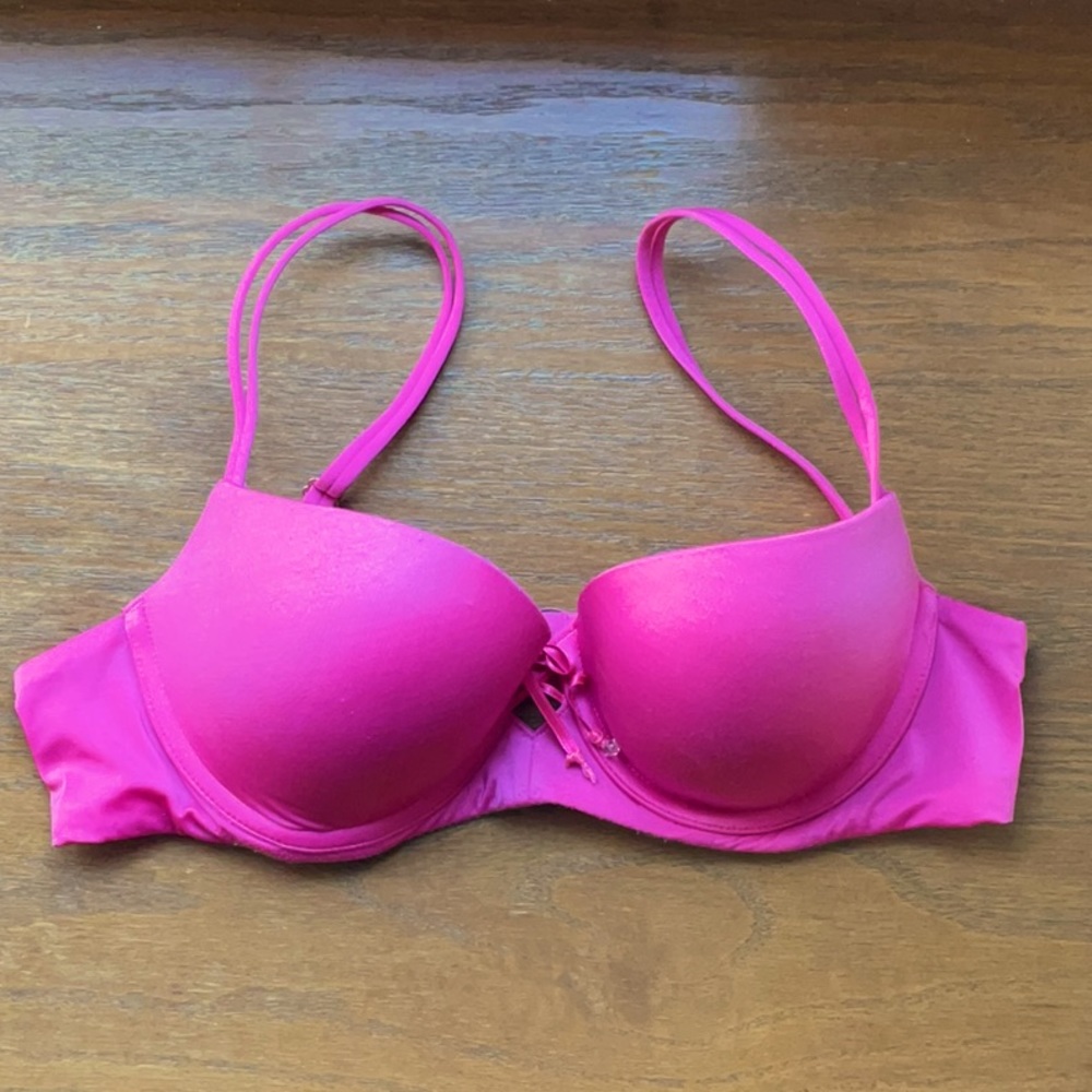 Victoria’s Secret Bright Pink Pushup Bra. Size 34B